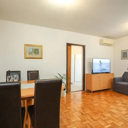 Apartamento Bulevar